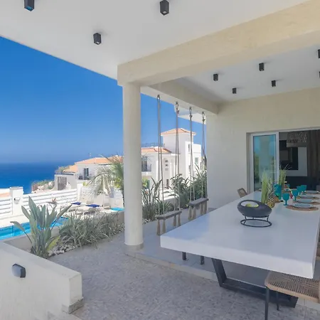 Romeo & Juliet Villa *