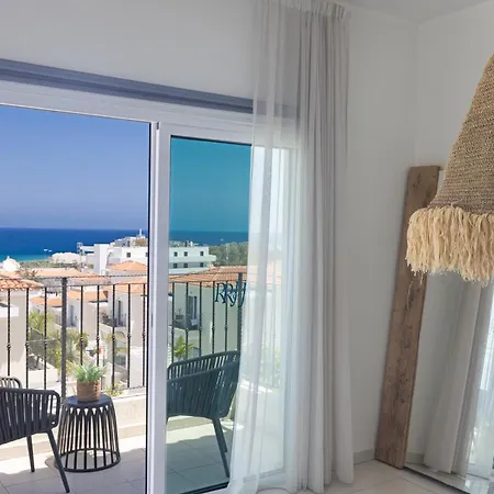 Romeo & Juliet Villa *